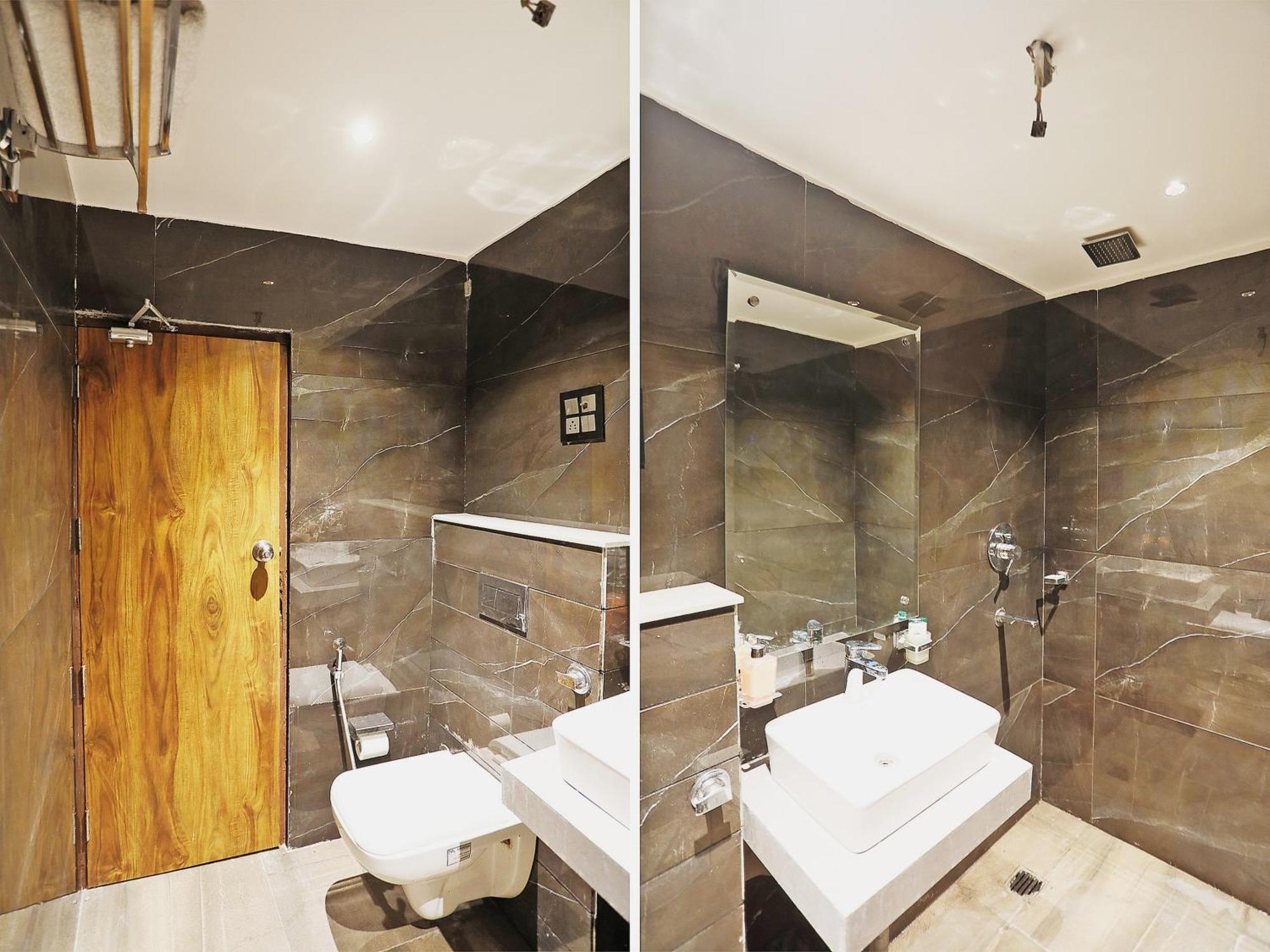 Fabhotel Ronald Inn Faridabad Exterior photo