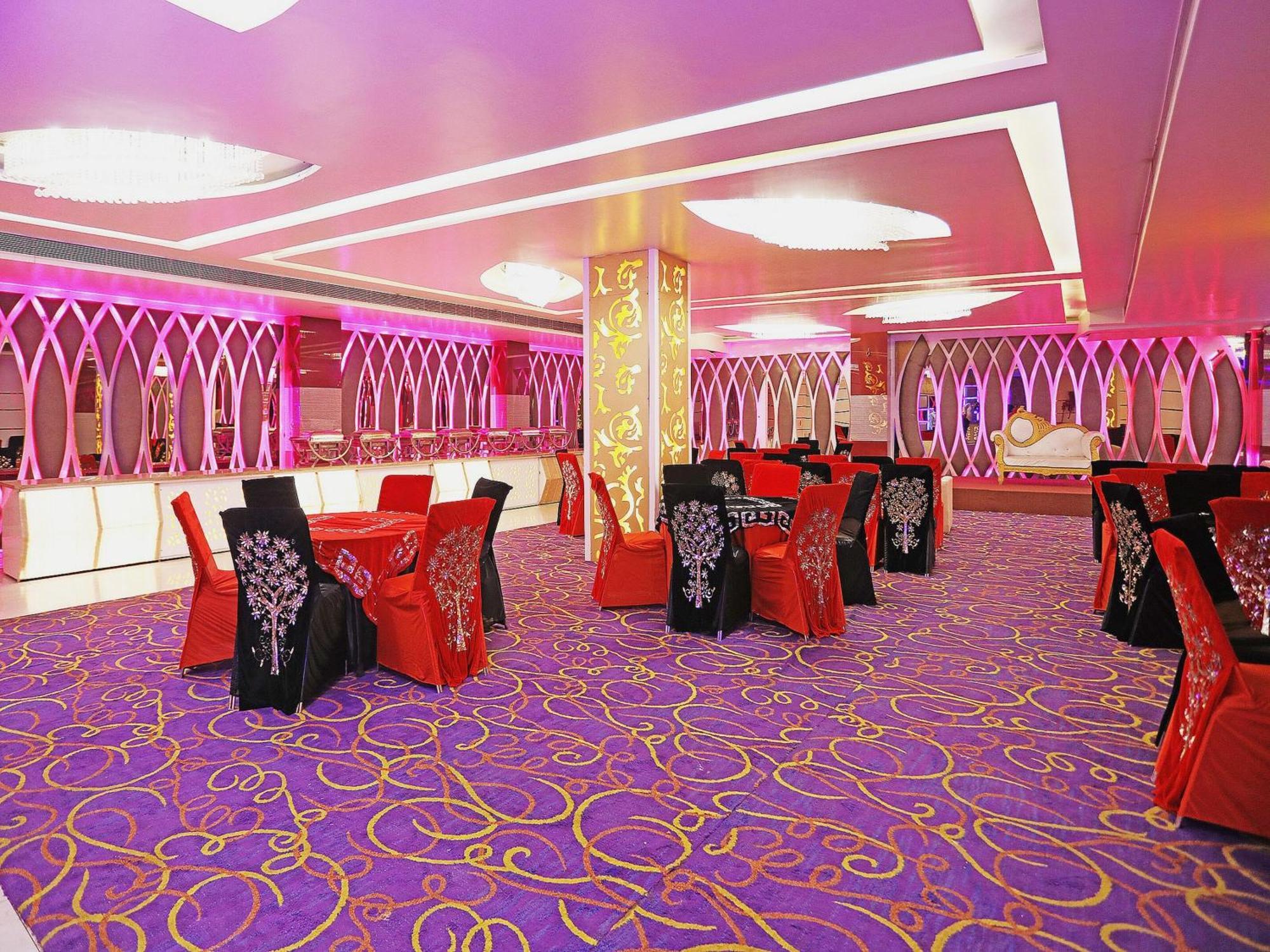 Fabhotel Ronald Inn Faridabad Exterior photo